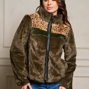 Women's Faux Fur Jacket with Leopard Print